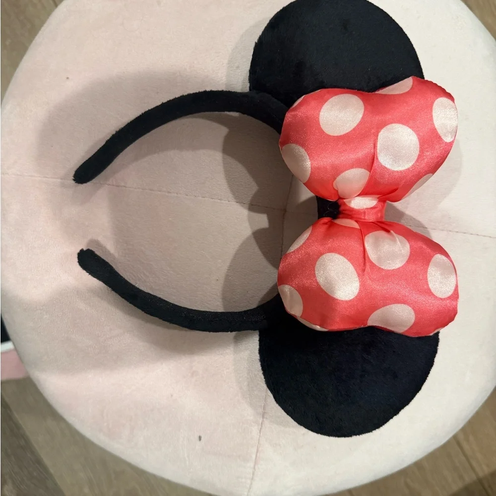 Disney Black Minnie Ears Headband with Pink Polka Dot Bow - Picture 1 of 1